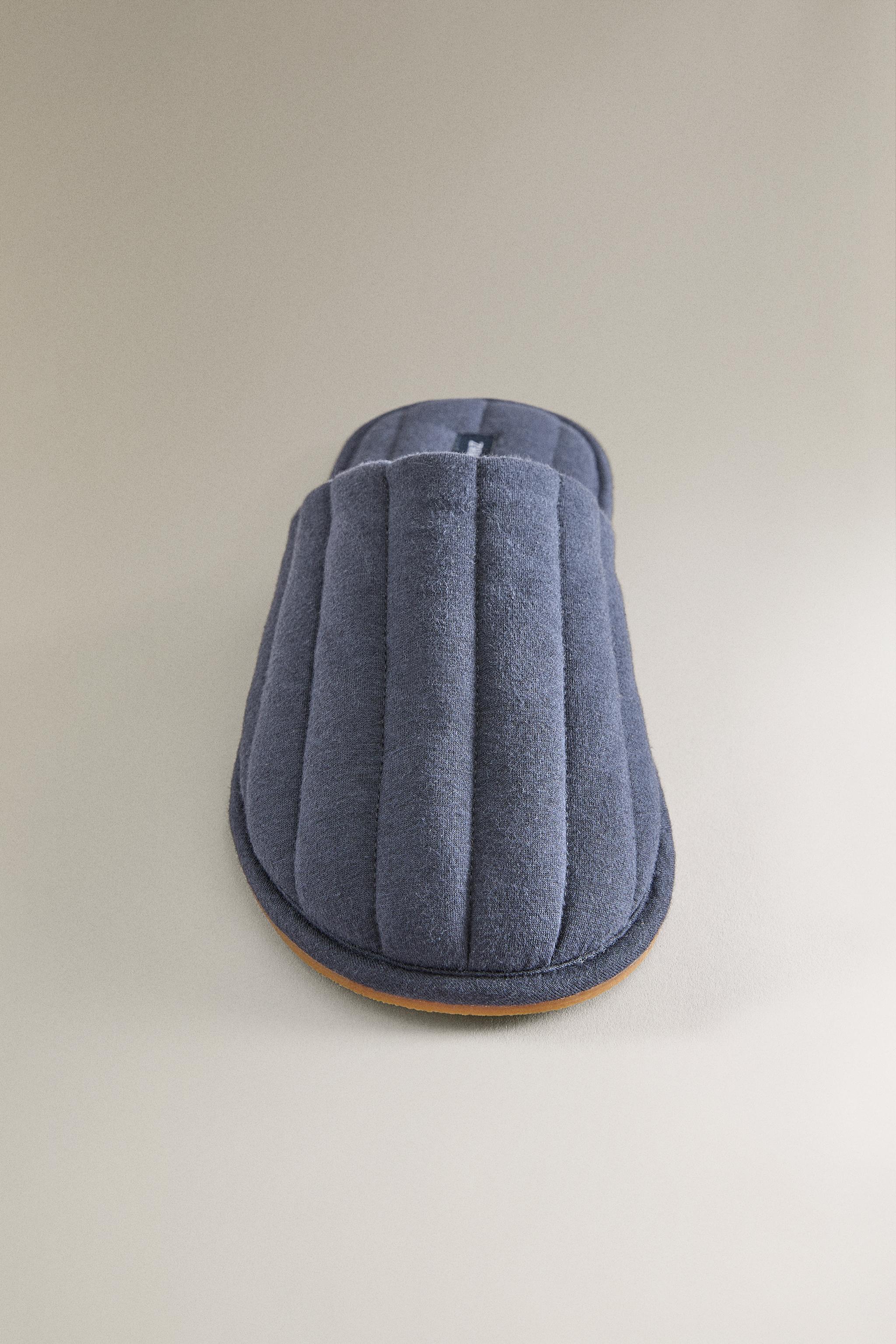 QUILTED MULE SLIPPERS